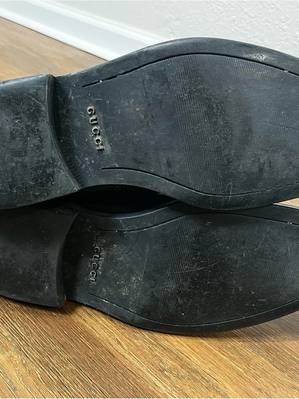 Gucci Black Leather Chelsea Pull On Boots Size 9.5